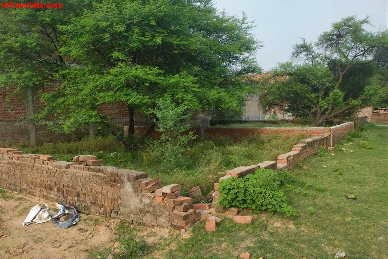 1360 Sqft Corner Plot in Kashipuram,Shir Gate BHU