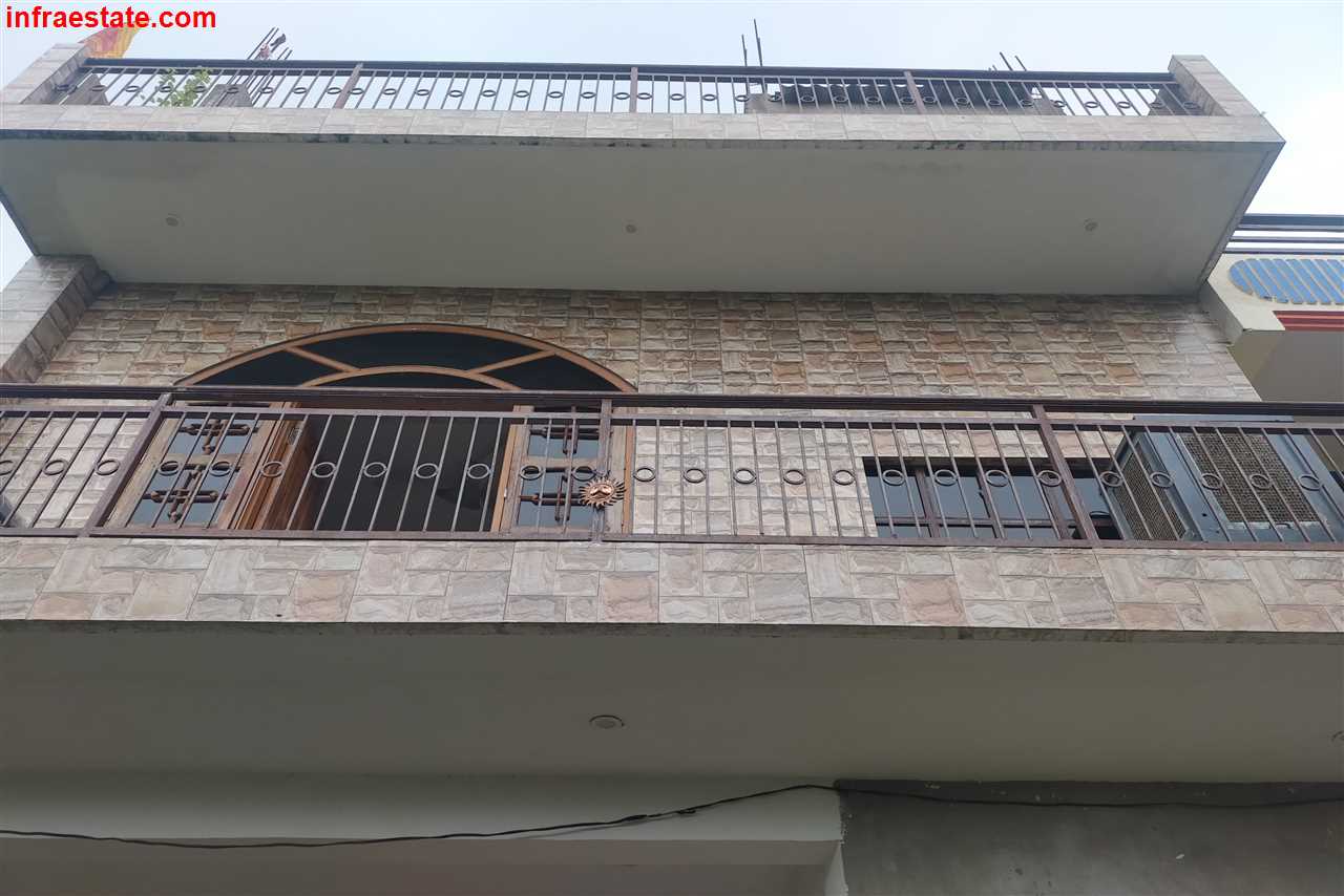 910 sqft Duplex sale Narayani Vihar Colony