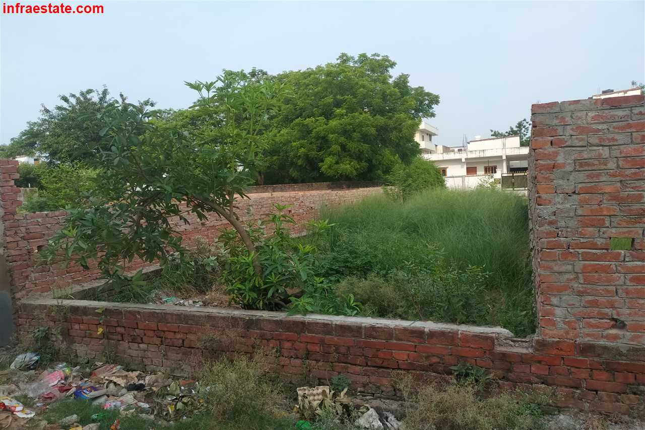 1020 sqft plot in Kamdeswarpuram,kandwa