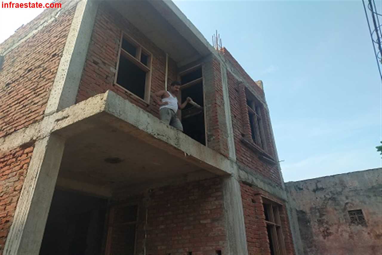 Duplex in Kandwa Chitaipur